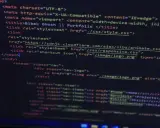 Kod HTML strony z meta tagami, tytułem "Bibek Ghosh || Portfolio" i linkami do plików CSS.