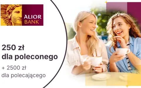 Dwie uśmiechnięte kobiety piją kawę. Alior Bank oferuje 250 zł dla poleconego i 2500 zł dla polecającego w ramach marketing rekomendacyjny.